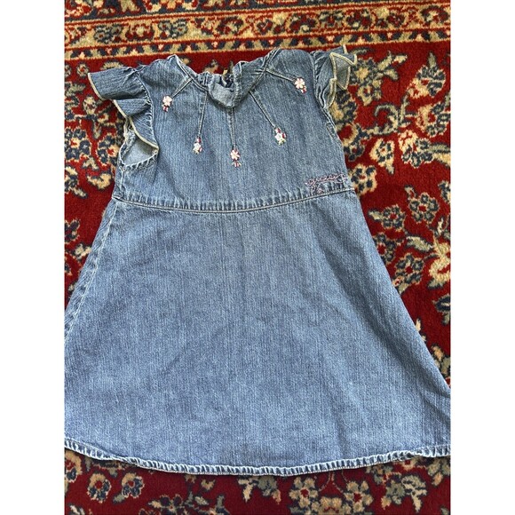 Vintage Guess 3T Toddler Girl Denim Dress with pink floral embroidery - Picture 1 of 5